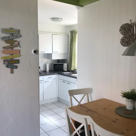 度假居 Zomerhuis Zuid 67 *