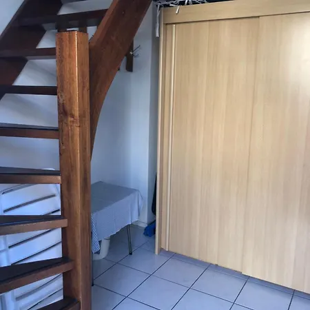Zomerhuis Zuid 67 度假居 *